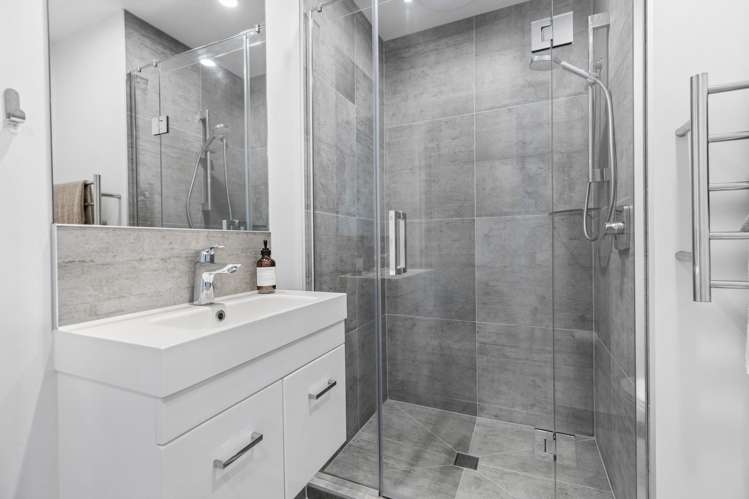 18 Memorial Park Lane Hobsonville_22