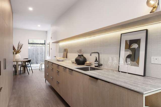 3/44 Winchester Street Merivale_1