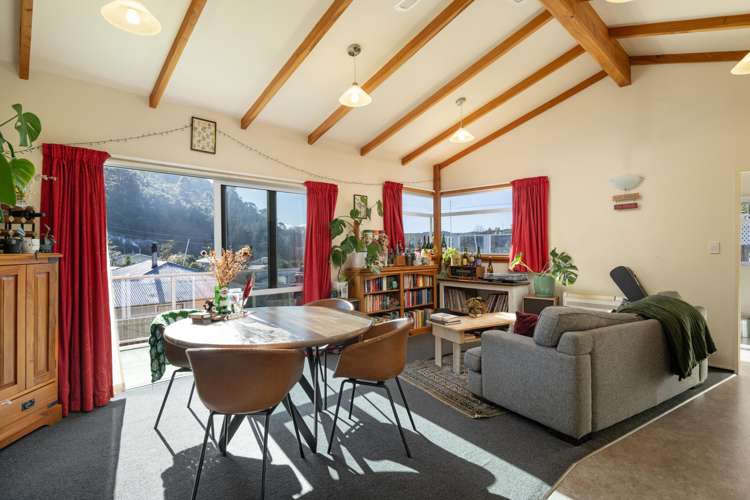 10 and 10a Cornwall Street Picton_28