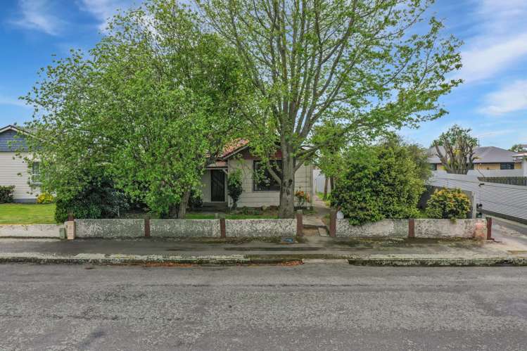 153 Kermode Street Ashburton_17