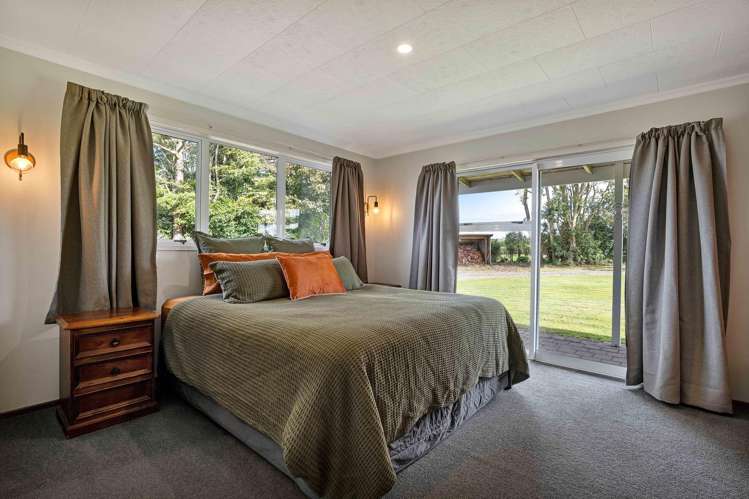 382 Brookes Road Cardiff_14