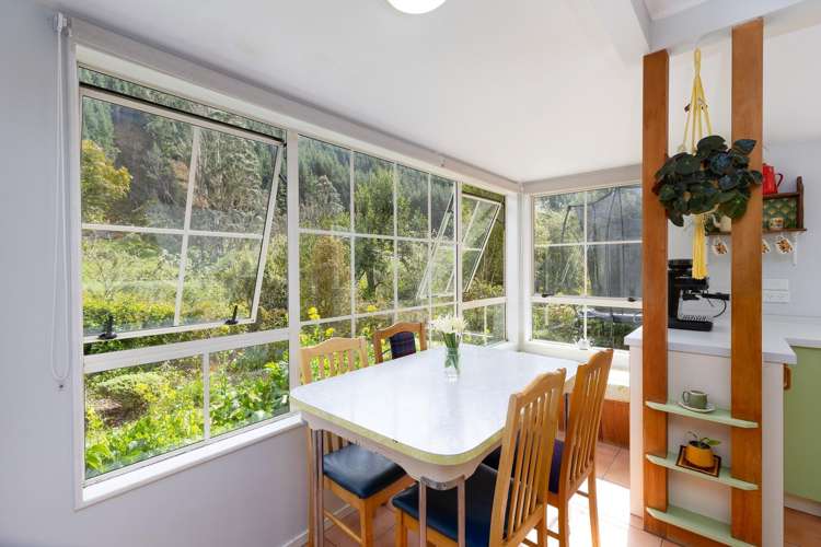 265 Lud Valley Road Hira_11