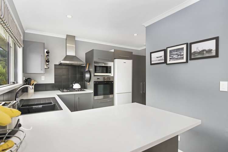 75 Bishopdale Avenue Bishopdale_9