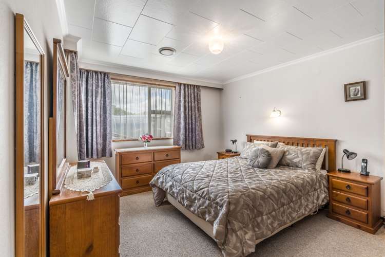 19 Antrim Street Windsor_8