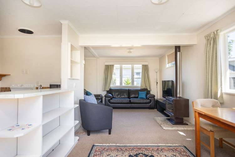 41 Christian Street Dannevirke_7