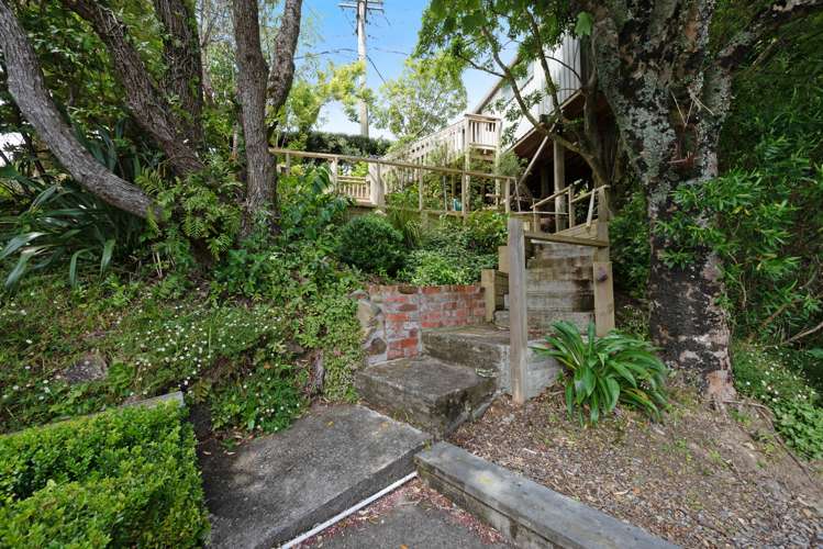 2 Hurman Street Karori_33