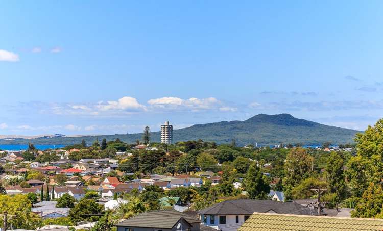 2/30 Quebec Road Milford_3