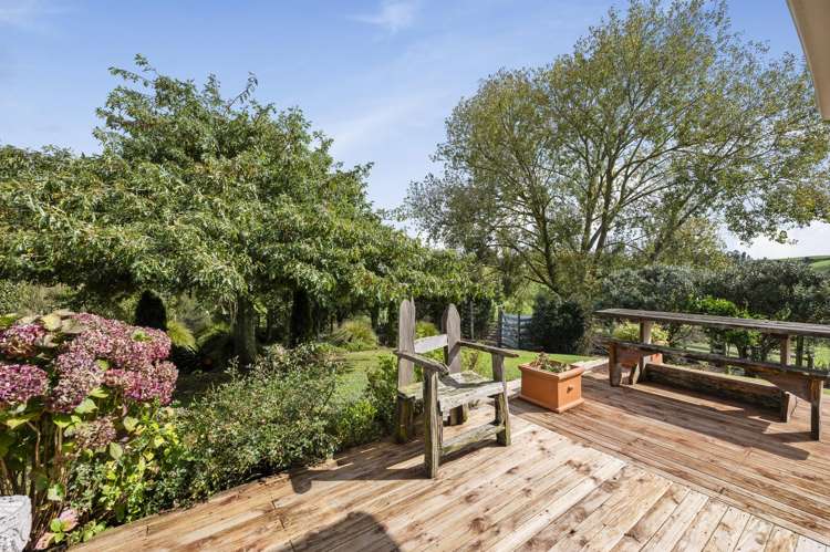 85 Paparamu Road Hauraki Surrounds_8