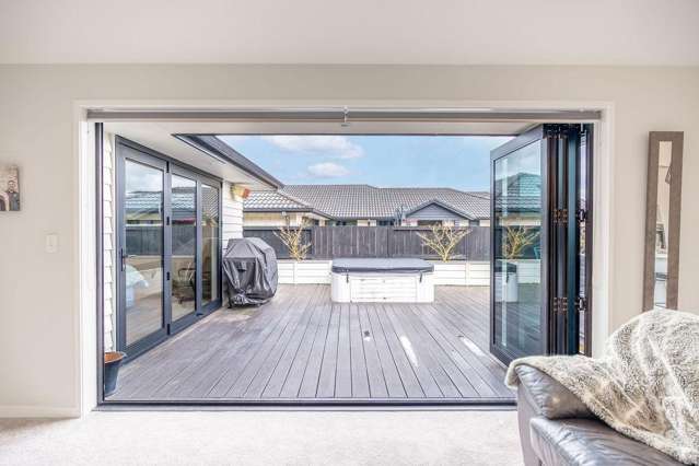 76 Puhirake Crescent Pyes Pa_4