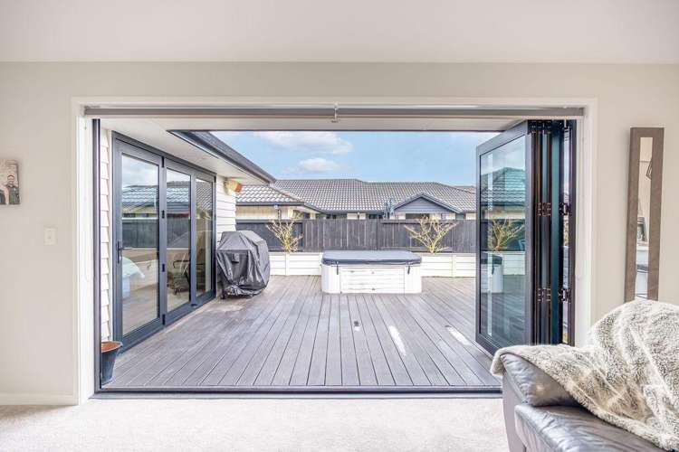 76 Puhirake Crescent_4