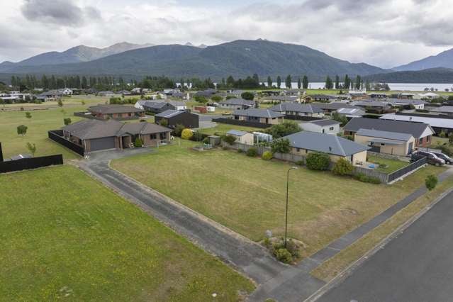 13 Acheron Way Te Anau_2