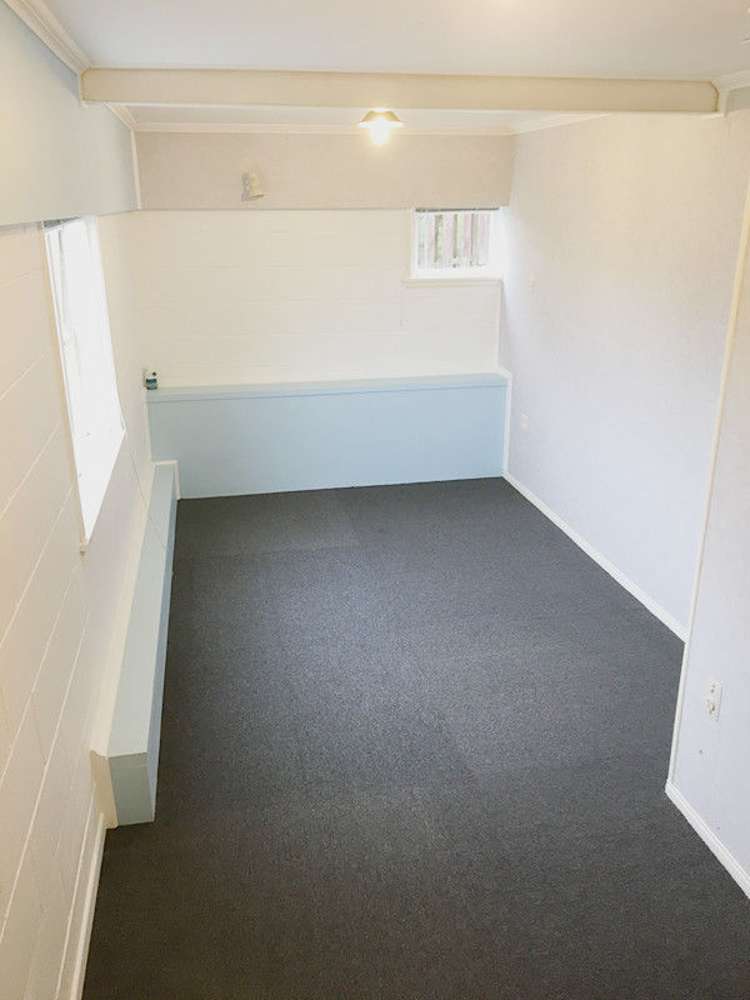 2 Pamela Place New Lynn_6