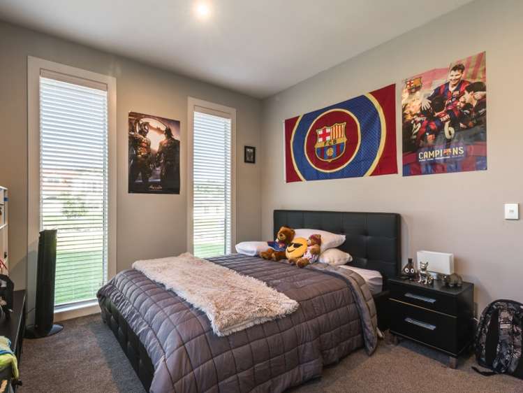 29 Magnolia Rise Waipahihi_10