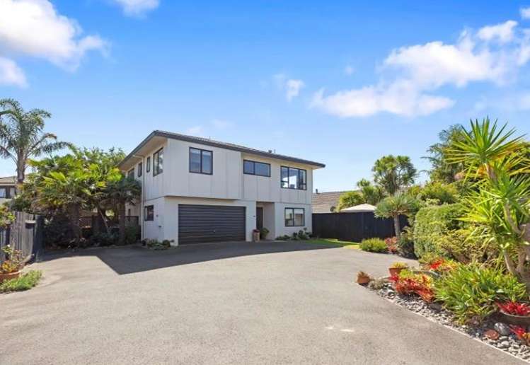 10A Hayley Grove_0