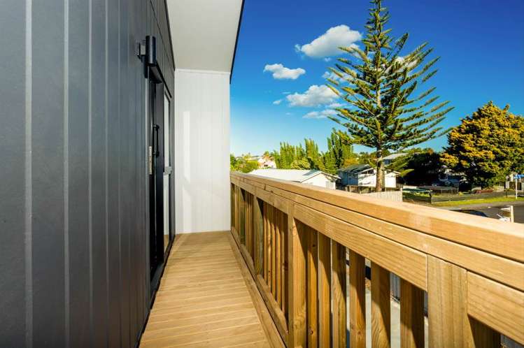 3/13 Normandy Place Henderson_8