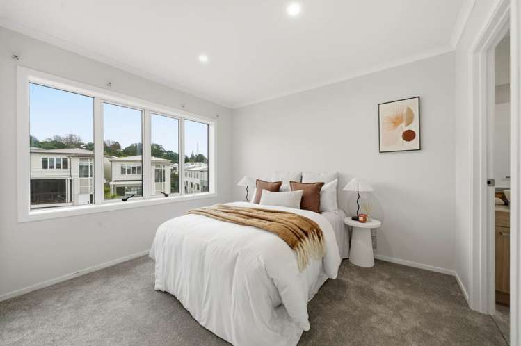 5 Panakenake Way Flat Bush_16