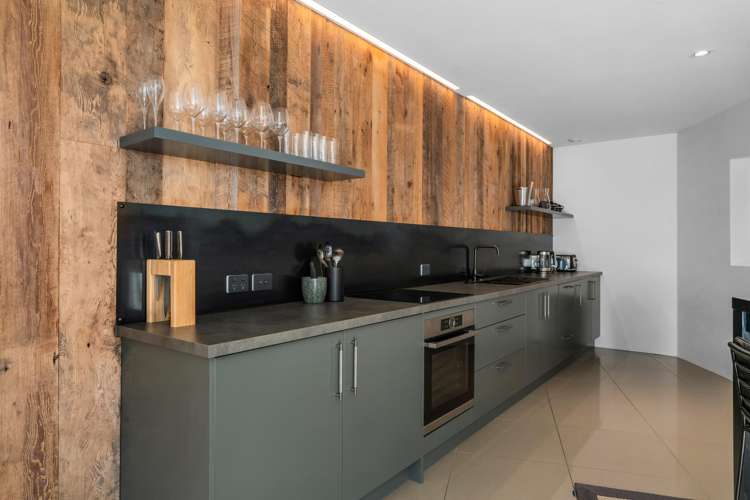 32 Edinburgh Drive Queenstown_25