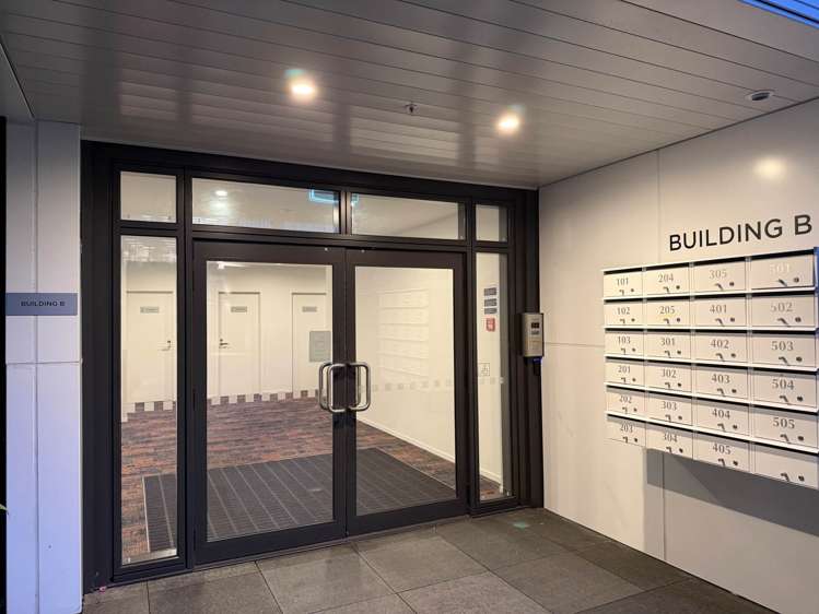 303/43B Gillies Avenue_5