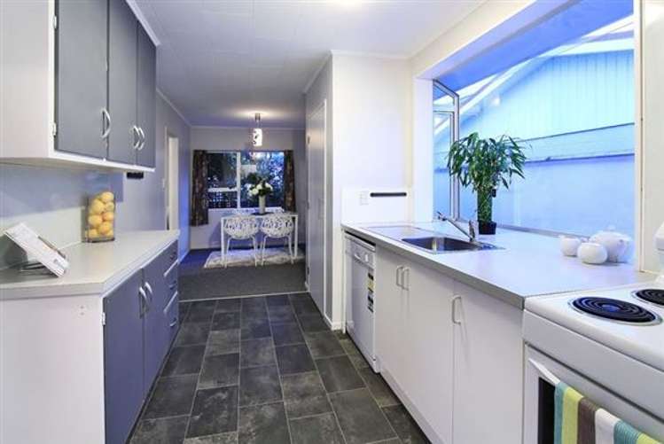 2 Pascoe Avenue Paremata_1