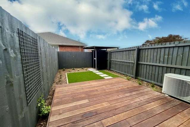 Stylish Townhouse in Prime South Christchurch Location