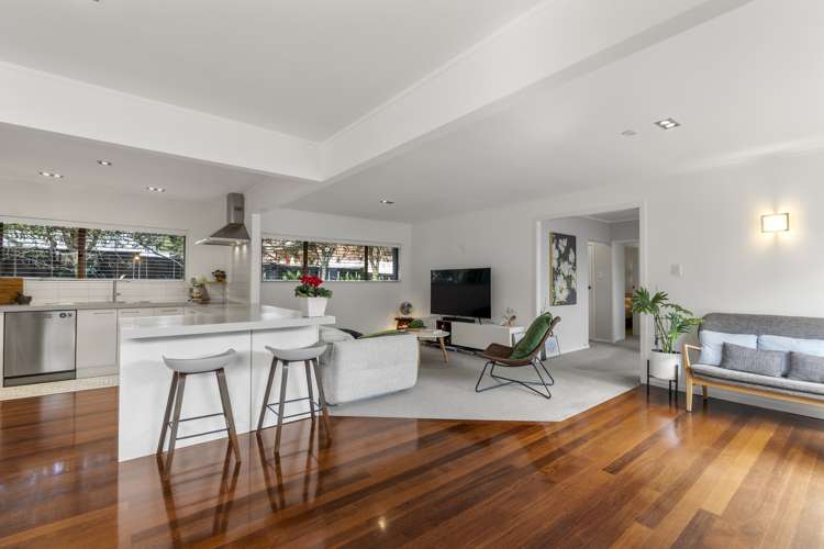 13 James Evans Drive Northcote_11