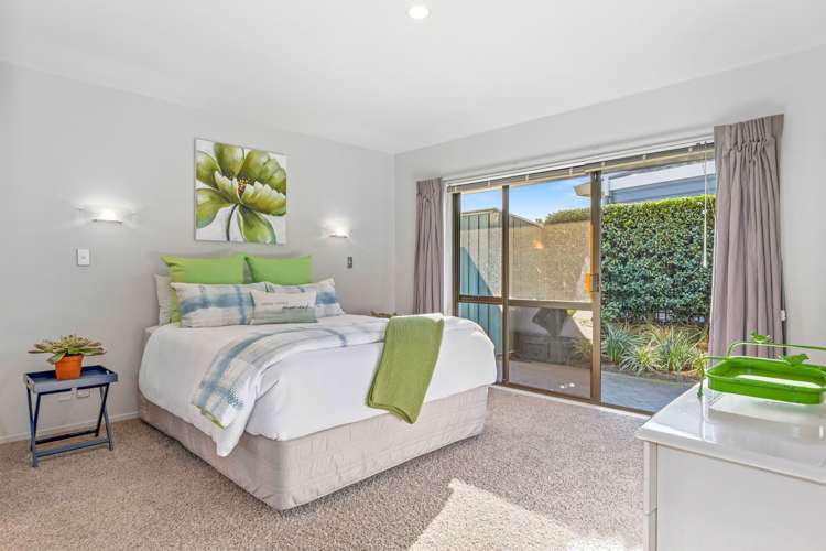 2/77 Harvey Street Waipahihi_15