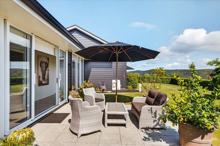 1 Peregrine Place Kinloch_29