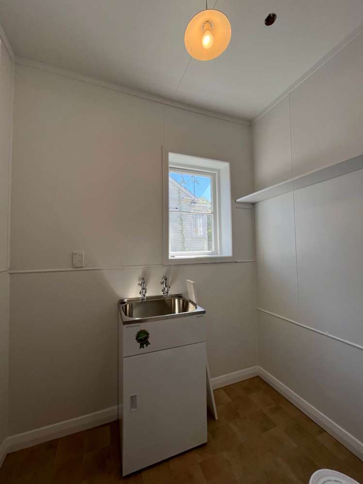 42 Willcott Street Mount Albert_9