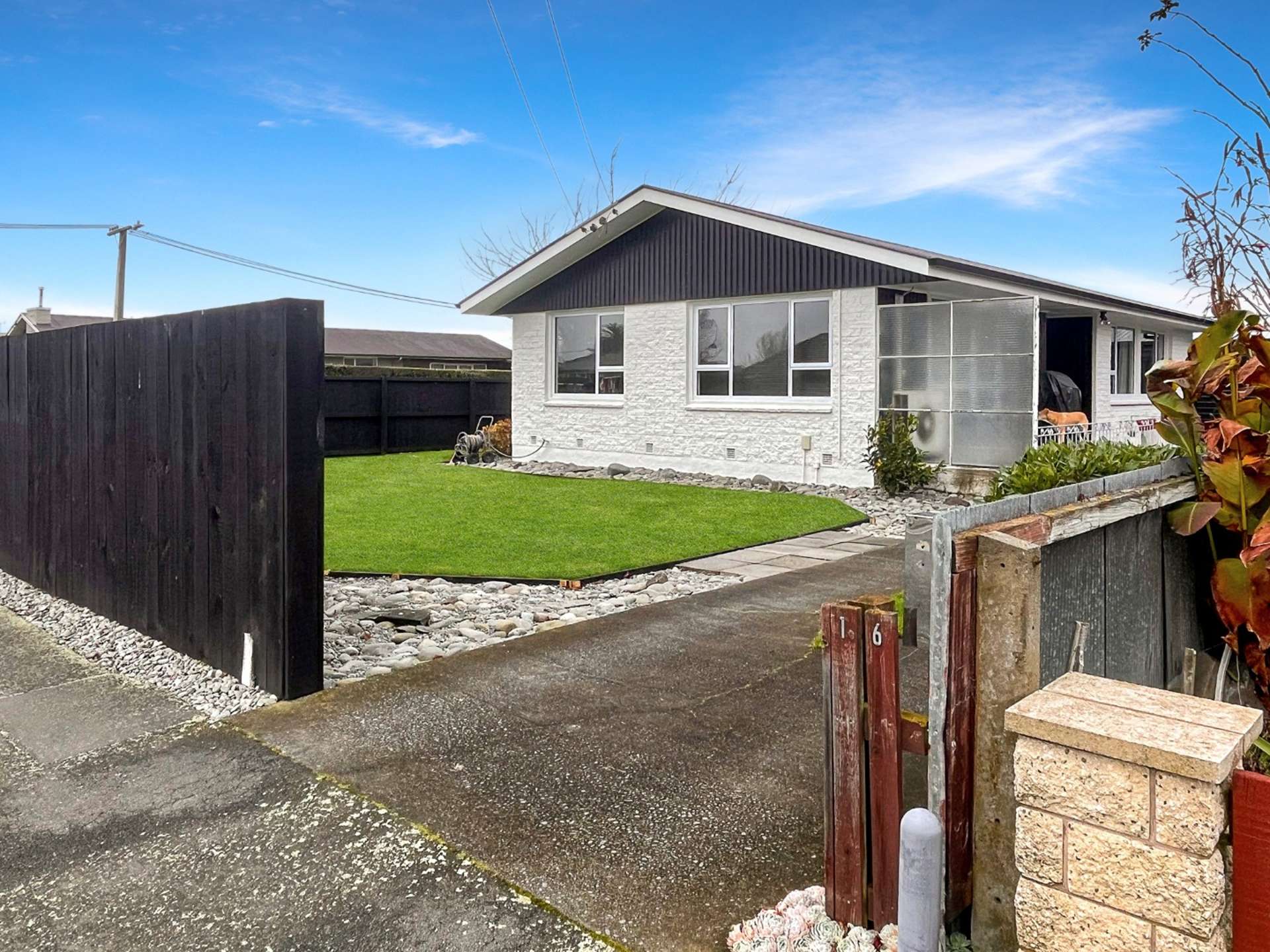 16 Daniels Road Redwood_0