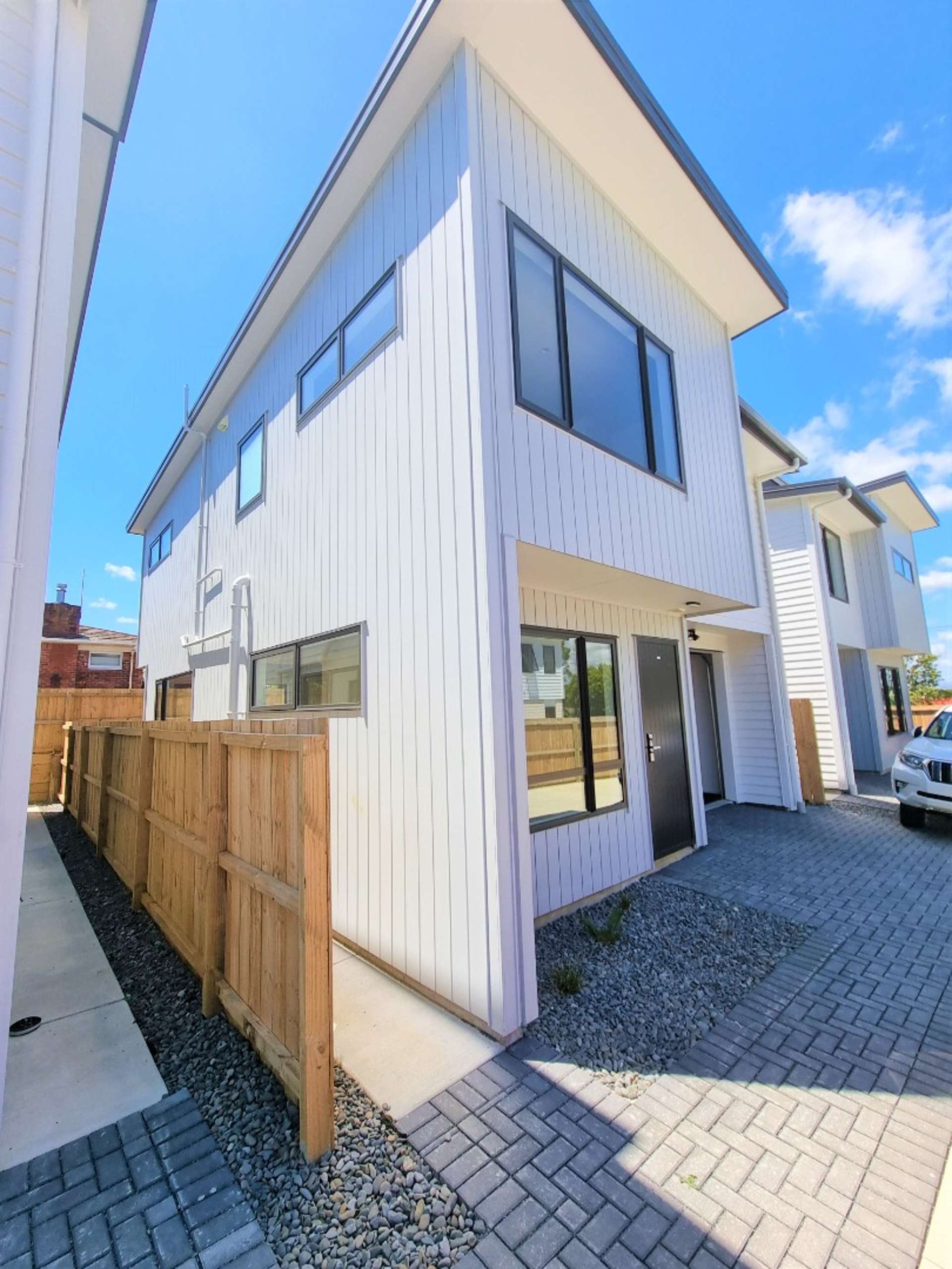 2/32 Alfriston Road Manurewa_0