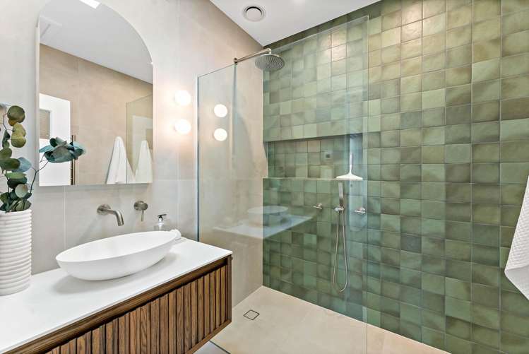 6 Kowhai Street Mount Eden_11