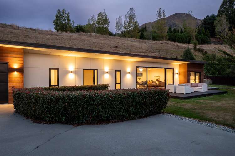 72 Risinghurst Terrace Lower Shotover_20