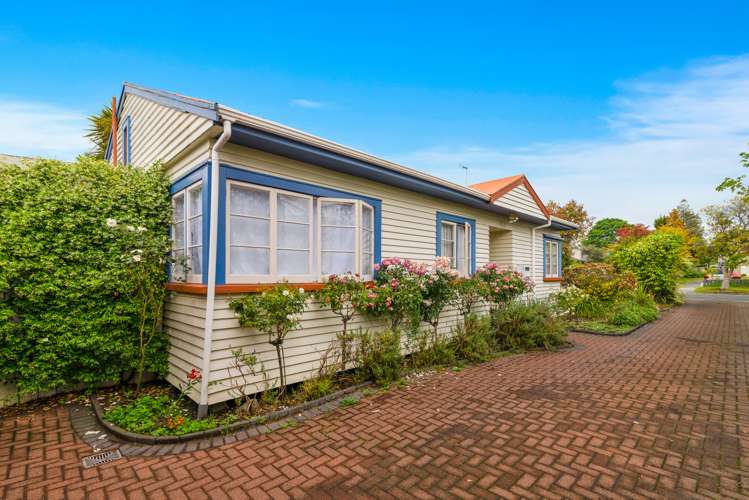 18a - James Street Victoria_13