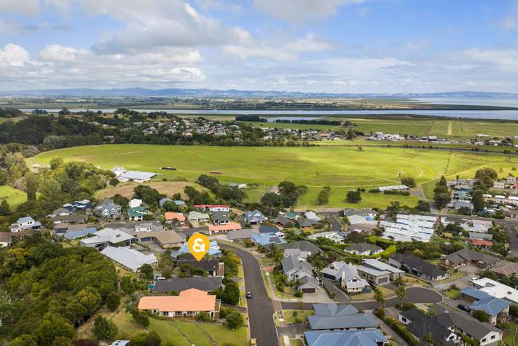 212 The Booms Avenue Thames_29