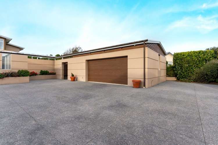 9 Watlings Place Kennedys Bush_33