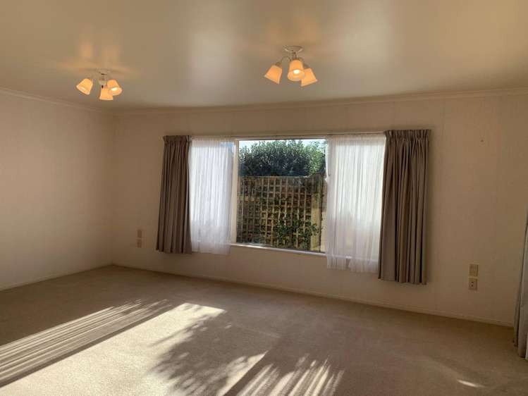 11c Norman Street Brooklands_14