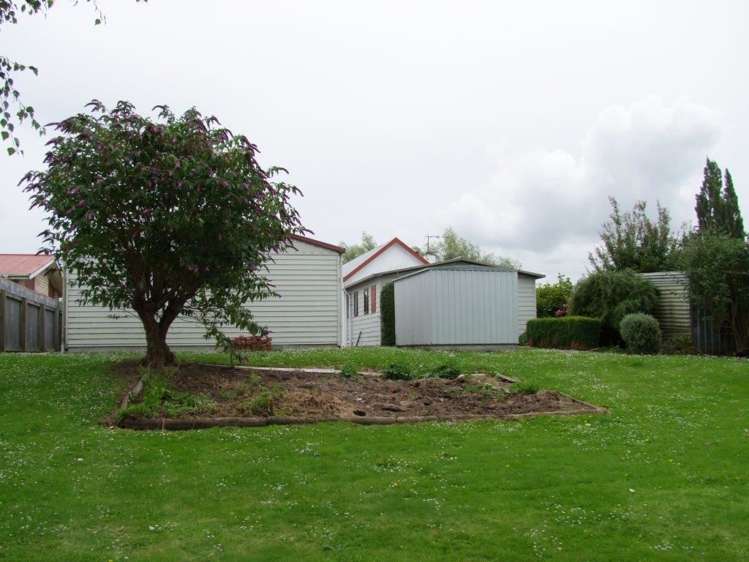 15 Dryden Street Milton_18