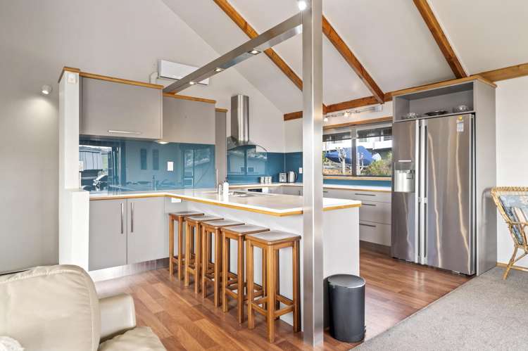 1/11 Krissell Place Acacia Bay_7