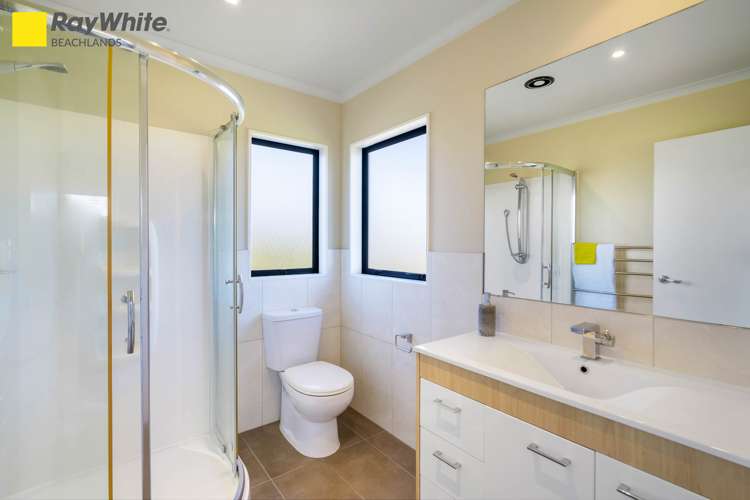 35 Pine Harbour Parade Beachlands_33