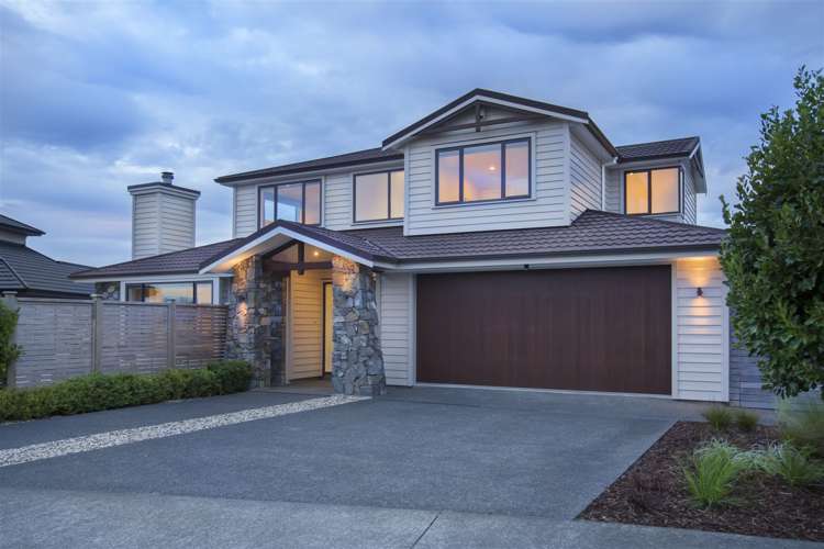 12 Aoraki Rise Aotea_0