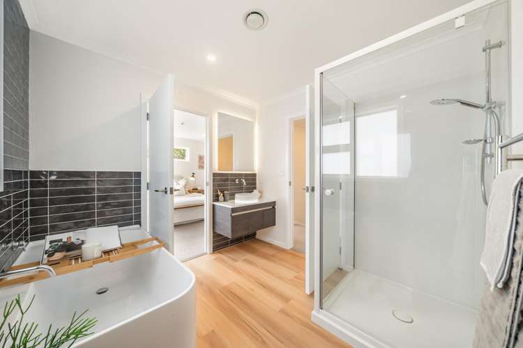 70d Heretaunga Square Silverstream_10