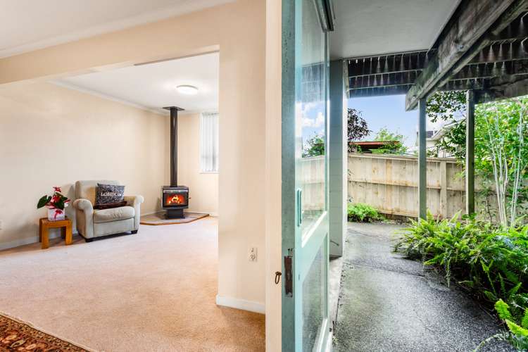 45 Te Atatu Road Te Atatu South_17