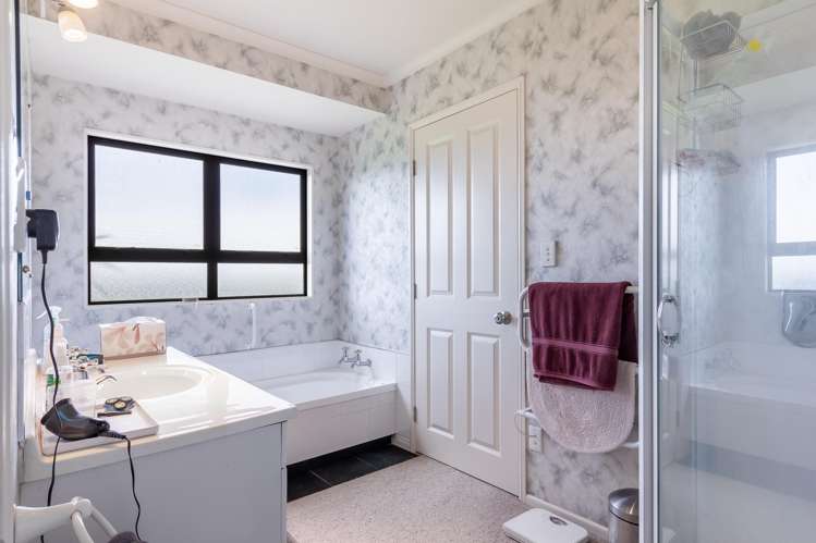 347 Henwood Road Hillsborough_10