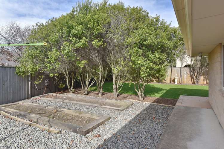 9 Highpeak Place Wigram_27