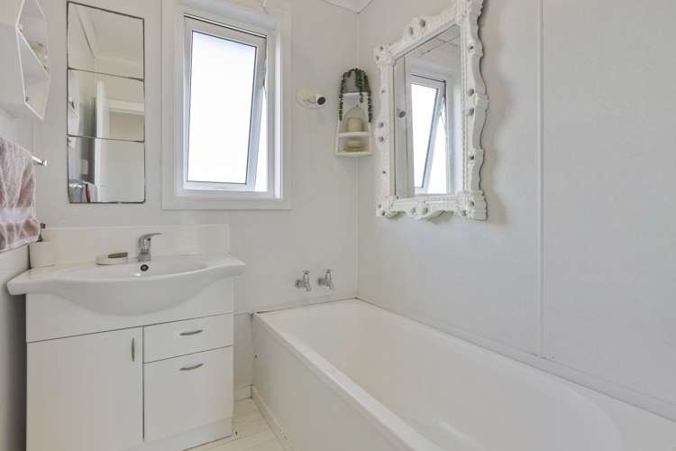 57c Anglers Avenue Warea_19