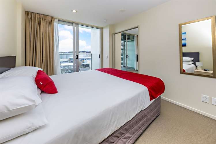 606/17 Amersham Way Manukau_4