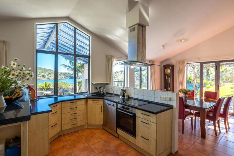 68 Korora Road Oneroa_13