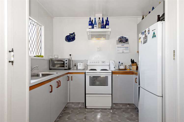 1/28 Nikau Street New Lynn_4