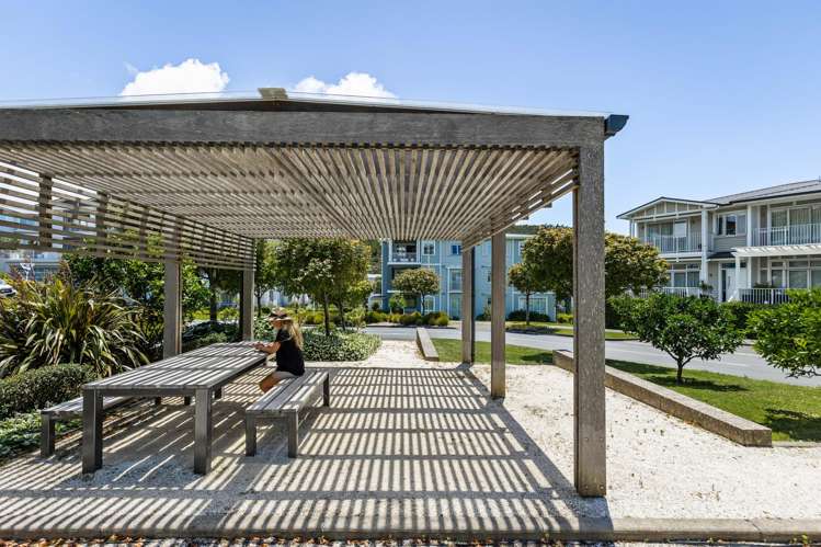 96 Eaves Bush Parade Orewa_30