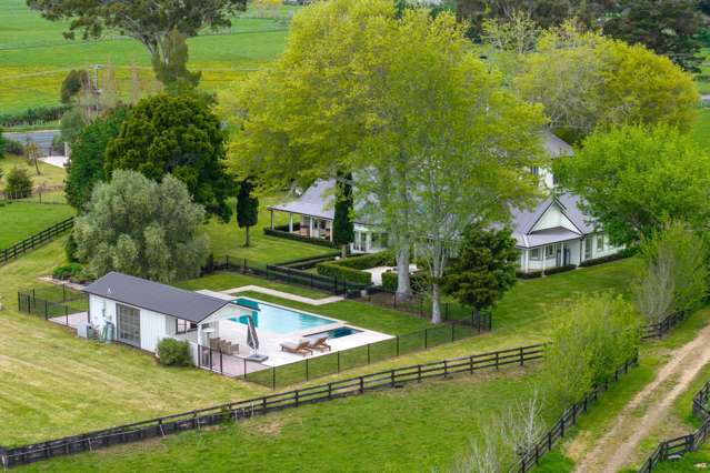 Rural Luxury in Clevedon’s Equestrian Heart